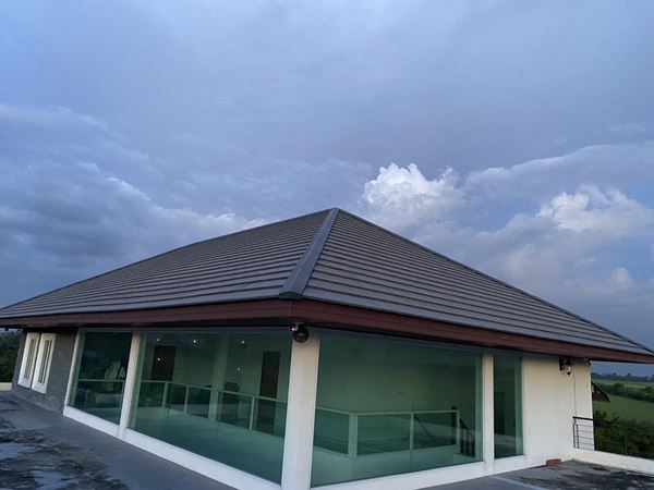 ขายถูก!! ที่ดินติดถนนใหญ่ 8ไร่ 2งาน 18วา พร้อมสิ่งปลูกสร้าง 3 หลัง หน้ากว้างติดถนนใหญ่ ยาว 168.294 เมตร